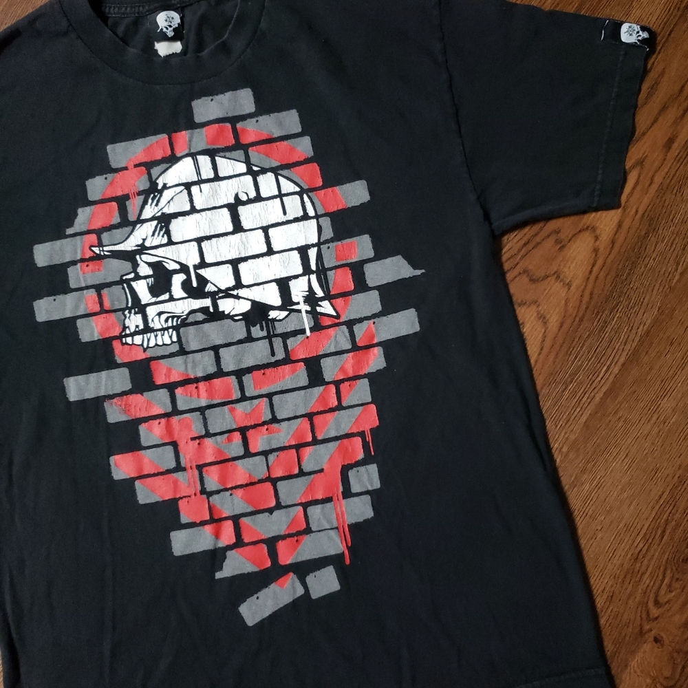 90s Metal Mulisha Brick Wall Street Graffi